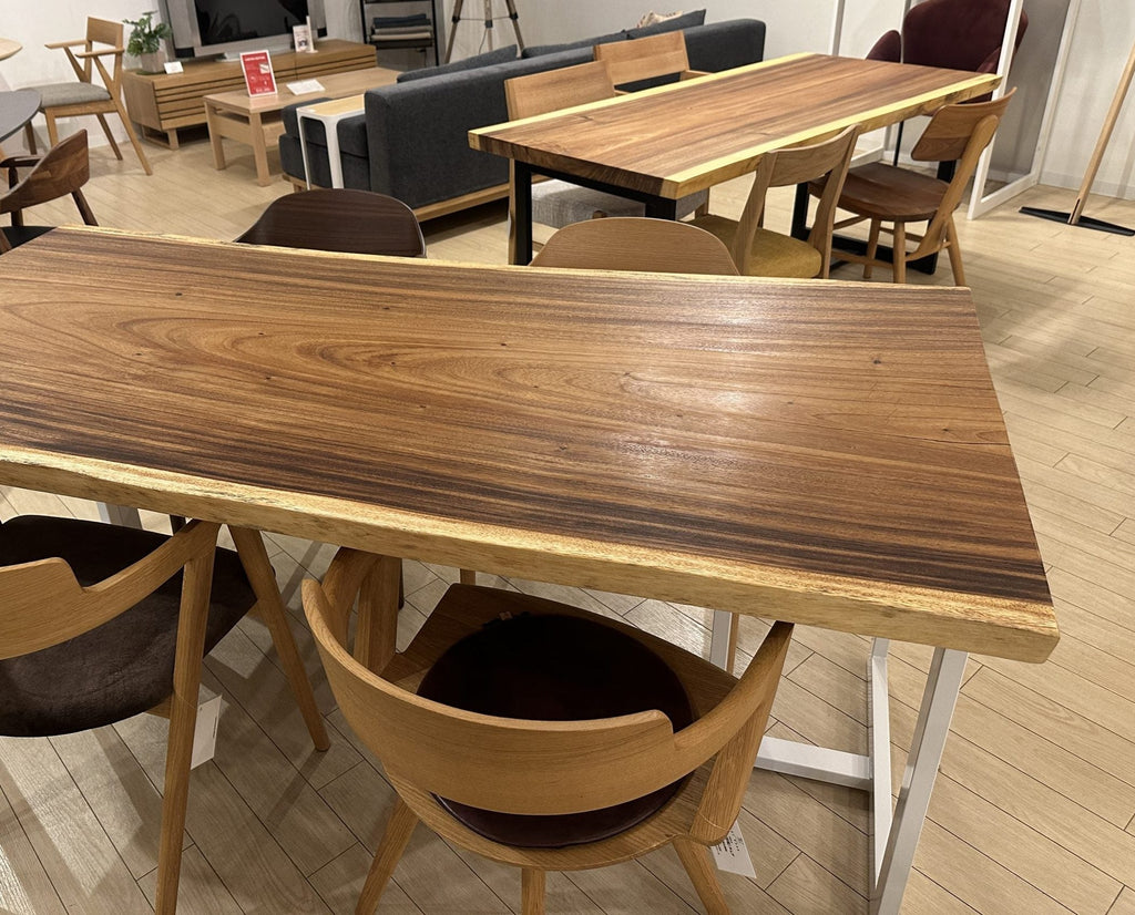 一枚板ダイニングテーブルの選び方と活用法