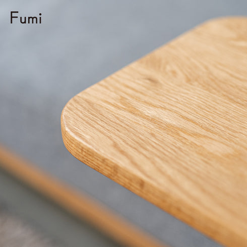 Fumi(フミ)飽きないサイドテーブル Fumiのソファと一緒に使えるシンプルで使いやすいサイドテーブル