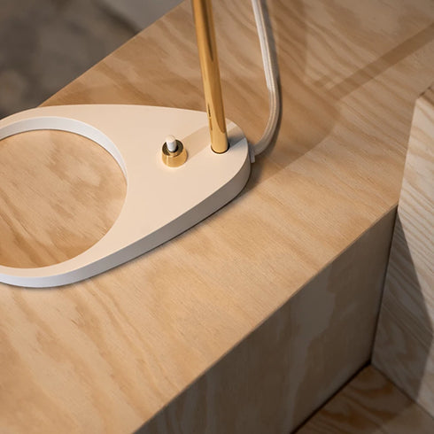 【即納】(新品)《限定品&生産終了品》ルイス・ポールセン AJテーブル ミニ アニバーサリー(150周年記念モデル 正規品)