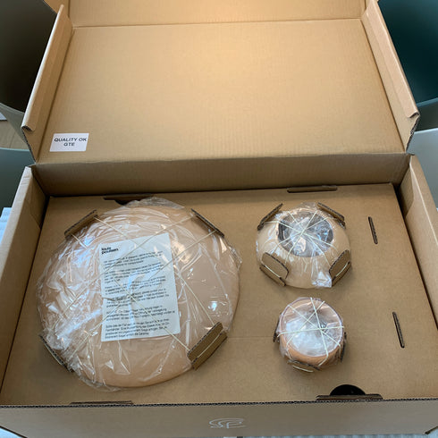 (受注生産品:納期約3ヶ月)【限定&特典あり】ルイスポールセン PH 3/2 Limited Edition 2025 – ダスティー・テラコッタ テーブルランプ (販売期間:2025年10月1日〜2026年1月31日)