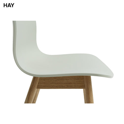 HAY(ヘイ) AAC 12 2.0 ダイニングチェア 椅子 イス 北欧 デザイン デンマーク ヒー・ウェリング 100%リサイクルプラスチック 木製脚 オーク 天然木 おしゃれ