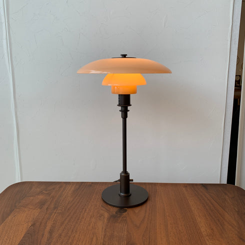 （受注生産品：納期約３ヶ月）【限定＆特典あり】ルイスポールセン PH 3/2 Limited Edition 2025 – ダスティー・テラコッタ テーブルランプ　（販売期間：2025年10月1日〜2026年1月31日）