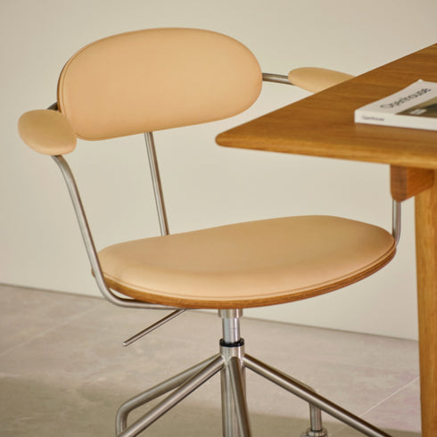 CH621SwivelChairスウィベルチェアオーク材オイル仕上げレザーTHOR306ダークブラウンCarl Hansen&Son カールハンセン＆サン ハンス J・ウェグナー正規取扱店